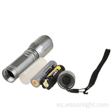 Luz de antorcha led de larga distancia con zoom